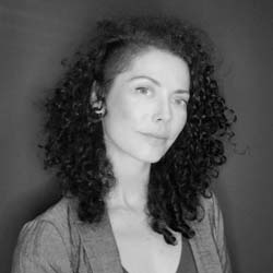 Laura Hagglund headshot