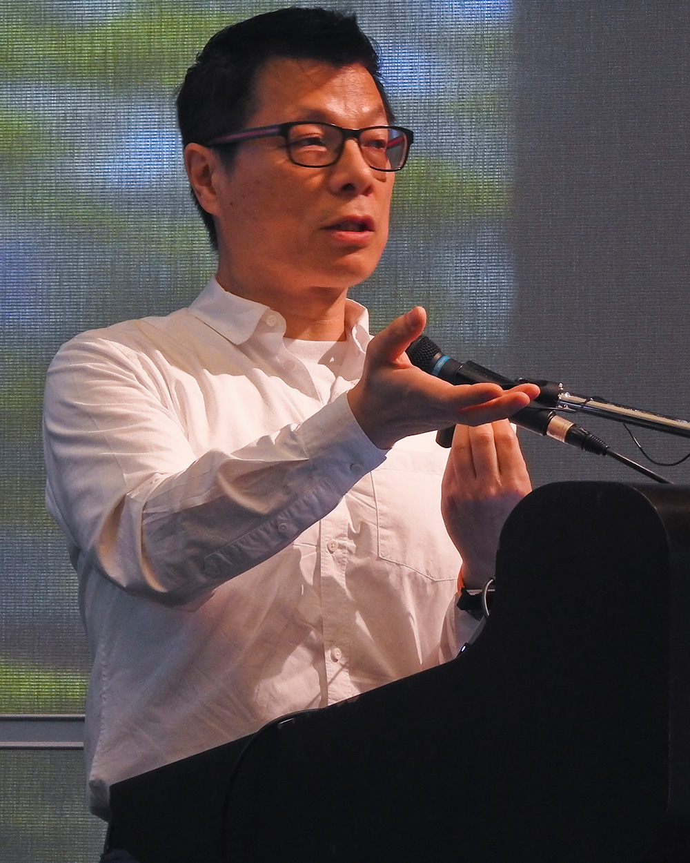 Kang Lee on stage at Summer Institute 2017.
