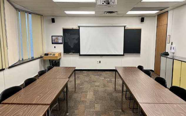 Photo of room 10-200